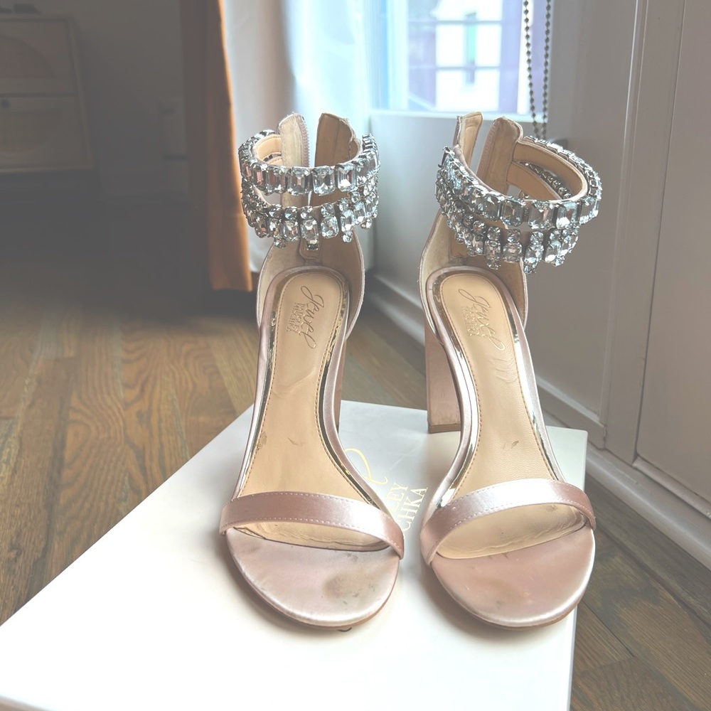 JEWEL BADGLEY MISCHKA Block Heels